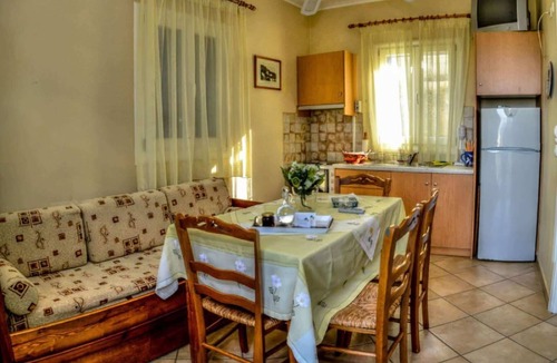 Andros Apartment | Mainades Maisonette - Kalibia Seaview Retreat