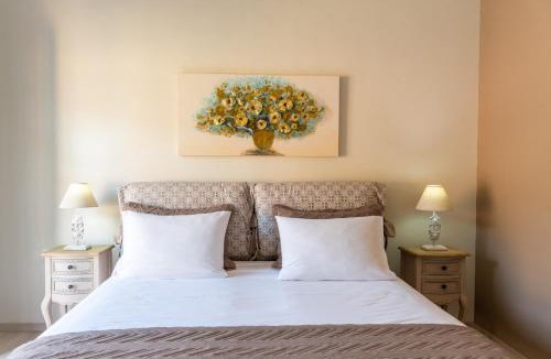 Longos House | Maisonette Elena