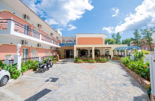 Gouvia Hotel | Maltezos Hotel