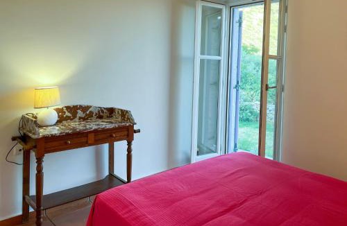Karvelas Apartment | Mani family friendly, mountain house