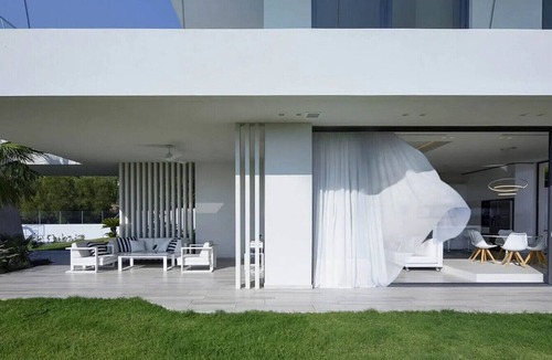 Nikita Villa | Μaraviglia Ethereon Villa by RentalsPro