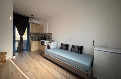 Paralia Agias Fotinis Apartment | Mare Calmo Studios, Chios