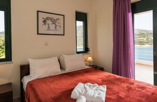 Marathi Villa | Mare Nostrum, Villa Afrodite 2, Seafront!