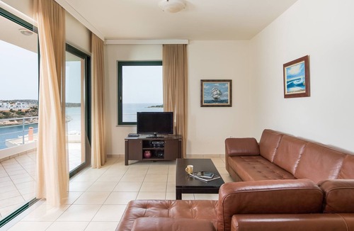 Marathi Villa | Mare Nostrum, Villa Persa 1, Seafront!