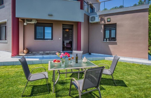 Kolymbari Apartment | Marelia Luxurius Apartment