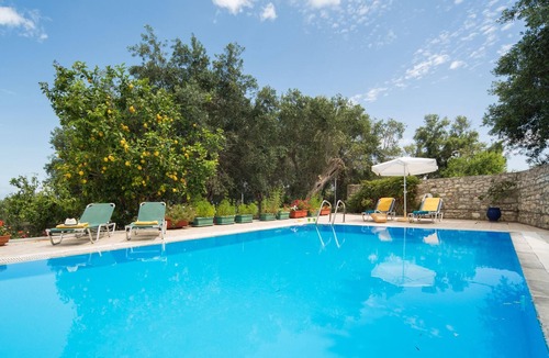 Koutsi Villa | Marguerita House in Paxi