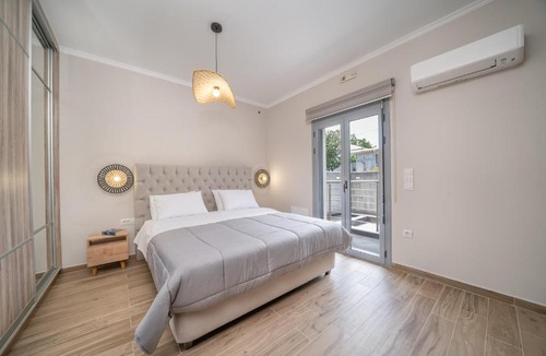 Karavomylos Apartment | Maria Seaside Apartment