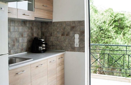 Karvelas Apartment | Marvellous huge balcony residence in East Mani