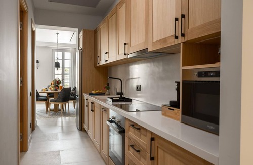 Old Town House | Master Suite Sea View
