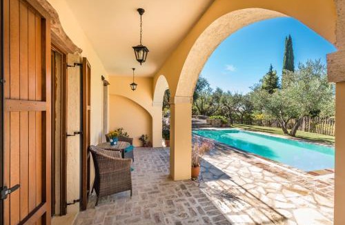 Kavvadades Villa | Mastrogiannis villa Dafne