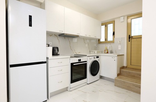 Pasalimani Apartment | MELMA PROPERTIES - ARTEMIS - Lower Ground Apartment In Front Of The Yacht Marina