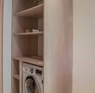 Paralia Dionysiou Apartment | Milonas House Apartments
