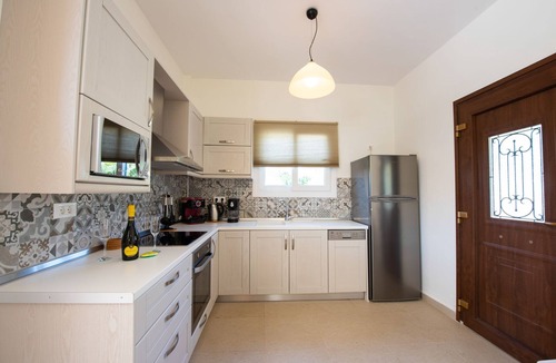 Agios Georgios Pagon Apartment | Miltiadis Deluxe apartment