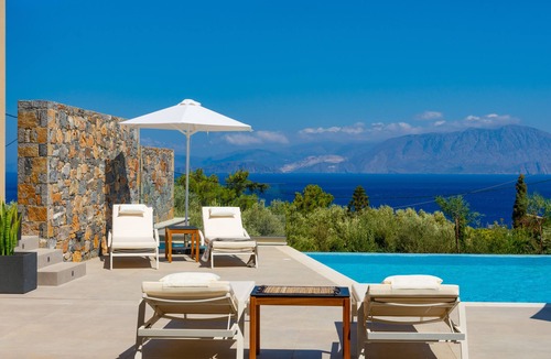 Agios Nikolaos Town Villa | Mirabella Hills