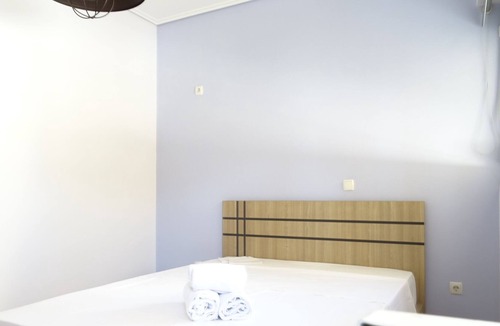 Goudi Apartment | Modern Central Apartment with View