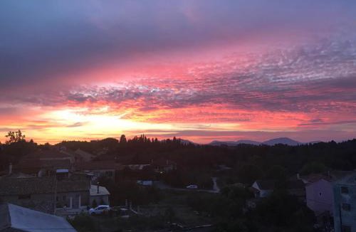 Lefkimmi Apartment | Modern flat with beautiful views in south of Corfu
