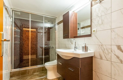 Mourniai Apartment | Modern spacious apartment in Chania ★ Walk to everything ★ BBQ