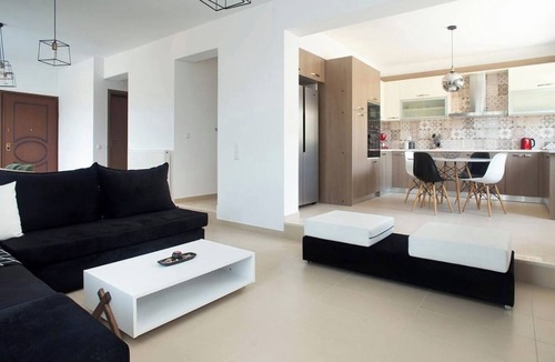 Saronikos Villa | Modern Stone Villa 6bedroom, with Private Pool, WiFi & Large Yard near Lagonisi