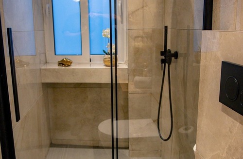 Psirri Apartment | Modern Studio near Psirri Square (Triple A) 1