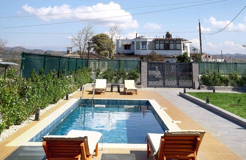 Qerek Villa | Modern Villa Near the Beach: Comfort and Tranquility for Endless Vacations