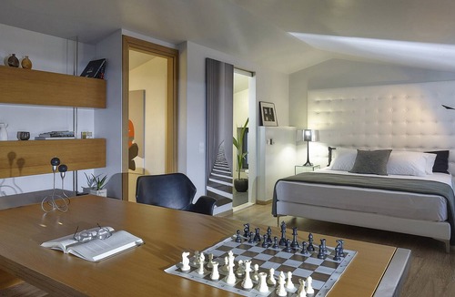 Agia Pelagia Villa | Modern Villa w/ Tennis Court, Private pool, Ping Pong Table close to Sea & Shops