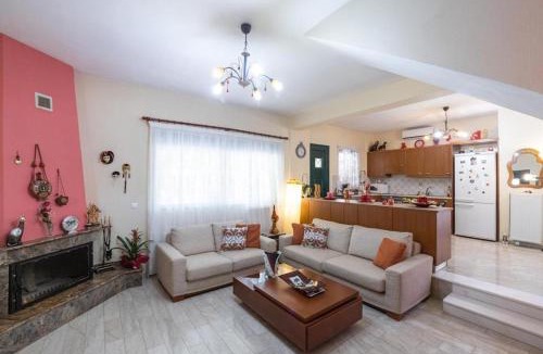 Nea Tirintha House | Monica's Country House