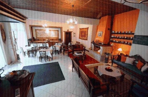 Karpenisi House | Morfeas