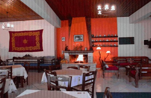 Karpenisi House | Morfeas
