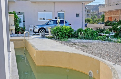 Kissamos Apartment | Mpoulakis Apt 64 with swimming pool around it, in the most convenient location