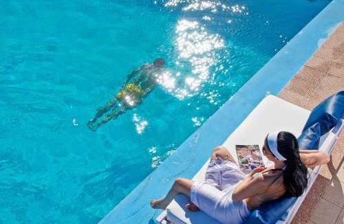Kolymvari Hotel | Mrs Chryssana Beach Hotel by GHH