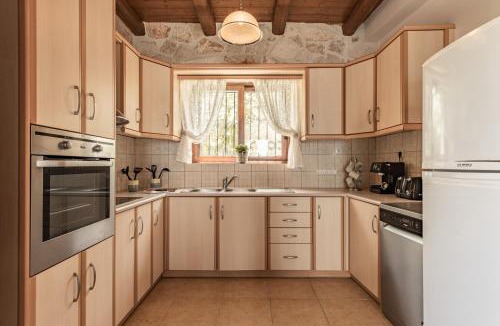 Ayios Kirikos Villa | Murtini Stone Villa with Private Pool, by ZanteWize