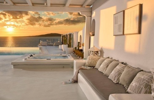 Agios Ioannis Villa | MYKONOS CALYPSO SUNSET LUXURY VILLA POOL-HOT TUB
