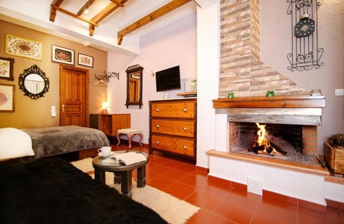 Arachova House | Mylonas Guesthouse