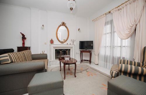 Leptokaria Villa | Mythic House