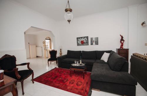 Leptokaria Villa | Mythic House