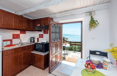 Kavalleraina Cottage | Nausica House: Cosy renovated cottage, stunning views of Agni Bay