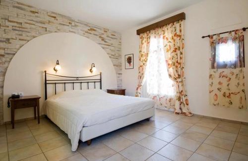 Agios Prokopios Hotel | Naxos Palace Hotel