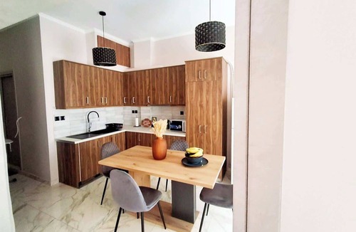 Nea Ionia Apartment | Nea Ionia Urban Nest – Fotis’ Athens Getaway