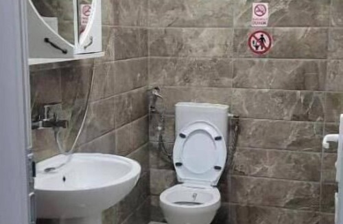 Durres House | NEAR Guest House: Double Room with Park View