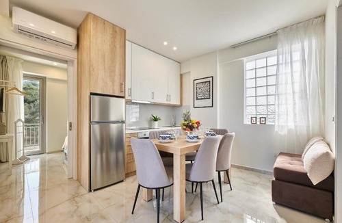 Stavromenos Apartment | New cozy apartments in Crete Coast with pool and dining area