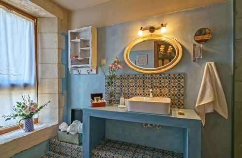 Asteri Villa | New Luxury Stone built Villa with Private Pool, Childrens Area, 5km to the Beach