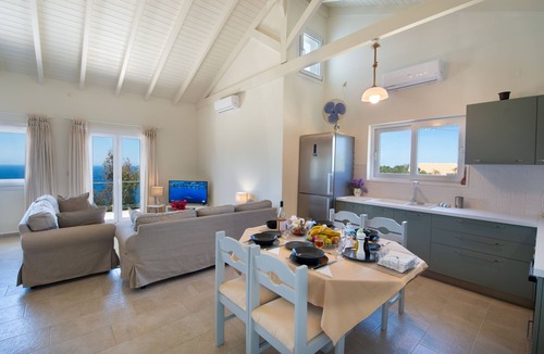 Magazia Cottage | Nice house located at the westernmost end of Paxos with the best sunset view.
