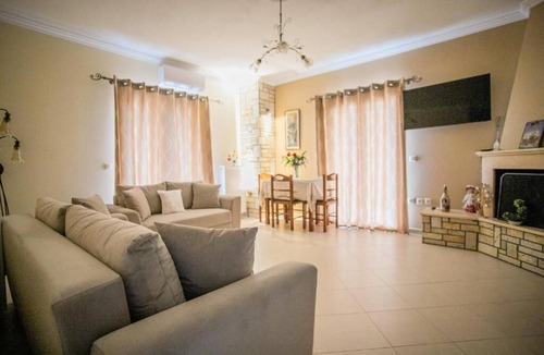 Apolpaina Apartment | Nikorina Apts | 5