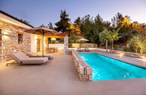 Potos Villa | NOMAS VILLAS With Private Pool