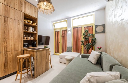 Dhermi Apartment | NooN Properties 1 | Beachside 1BR in Dhërmi by PikHost