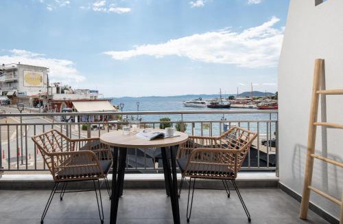 Neos Marmaras Apartment | Nuovo Suites-Central Stay With Private Parking