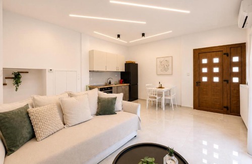 Serres Apartment | Oasis Acropolis Serres Parking EV Next to Center