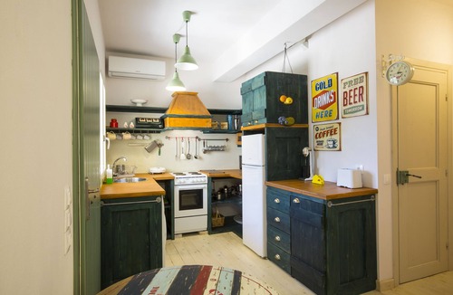 Ipsos House | OBERON-A Cozy 2 bedroom/2 Bathroom Residence at IL Giardino Segreto Di Prospero