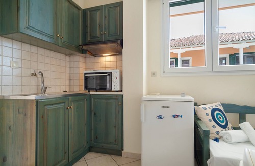 Nikiana Apartment | Odysseia Apartment 1 - 2 Min Walk to Beach, 4 Adults, Terrace, Wi-Fi & AC