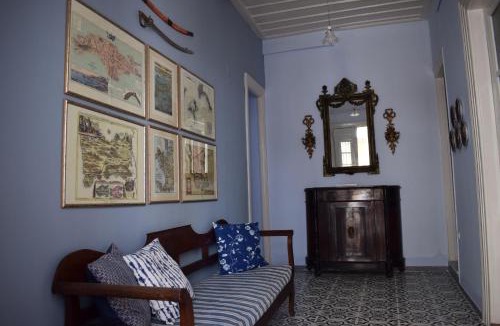 Karlovassi Villa | Oikia Ahanasia